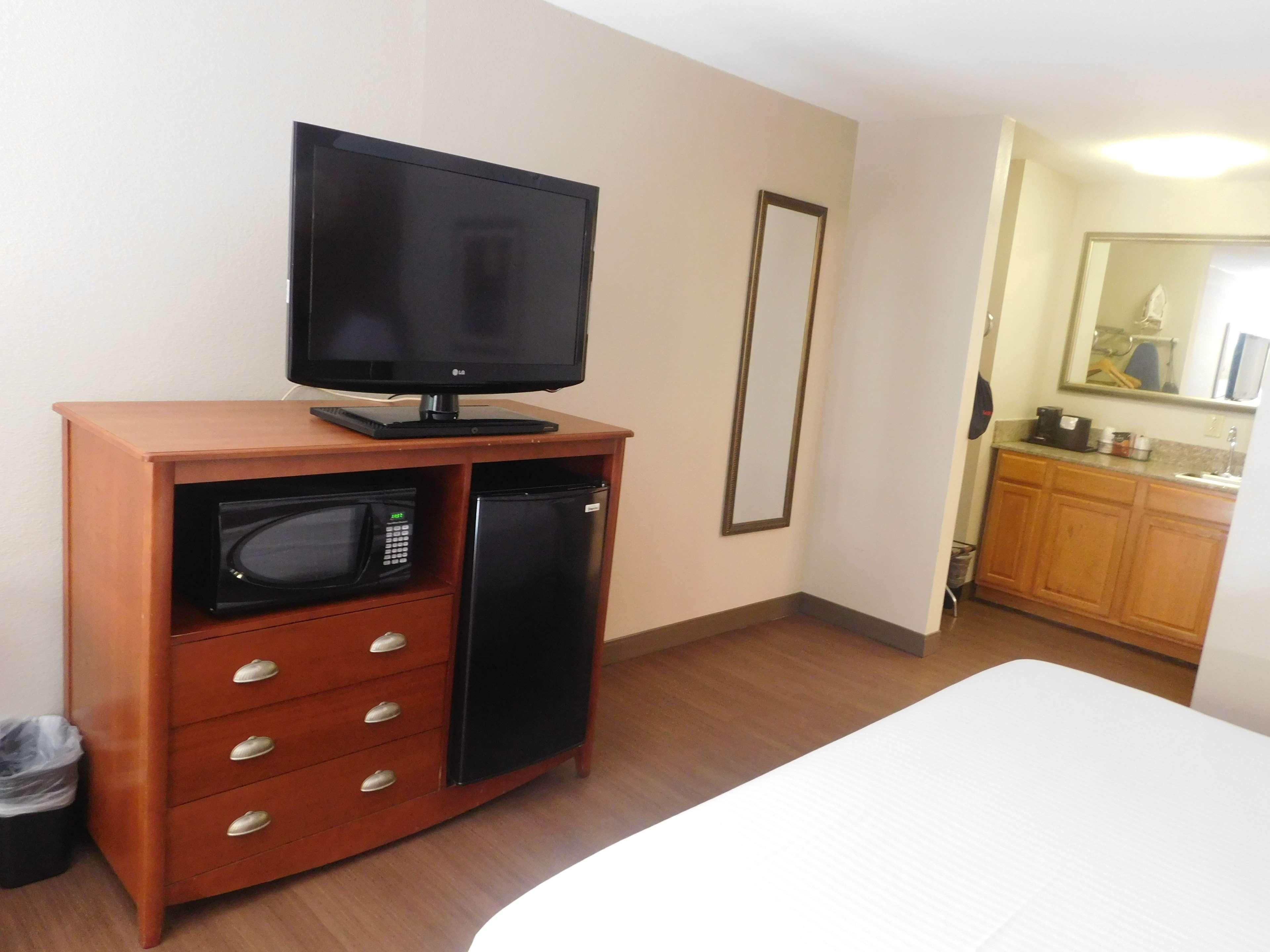 Best Western Shenandoah Inn Newnan Exterior photo