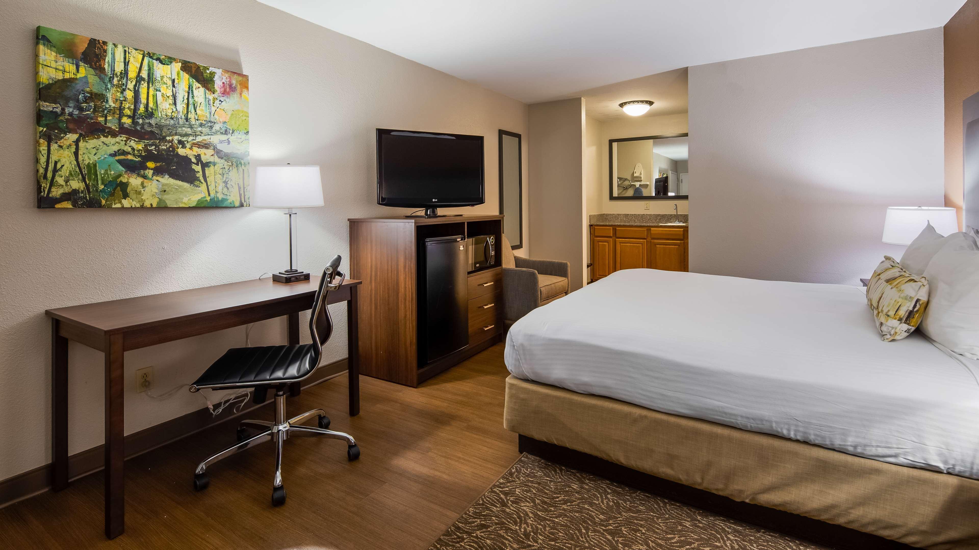 Best Western Shenandoah Inn Newnan Exterior photo