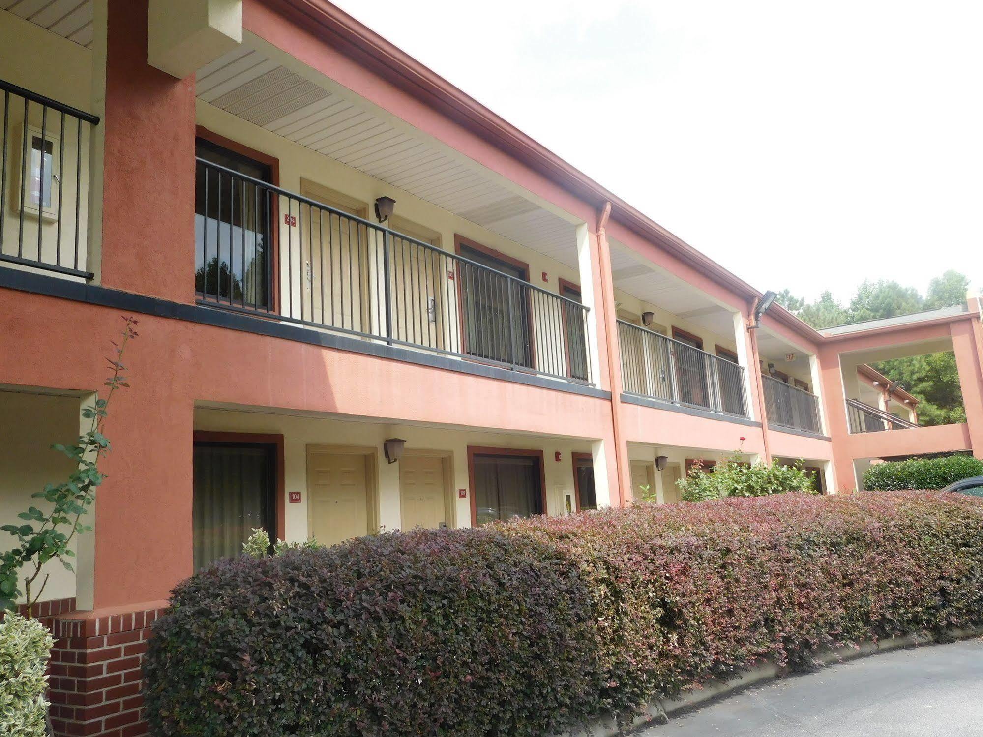 Best Western Shenandoah Inn Newnan Exterior photo