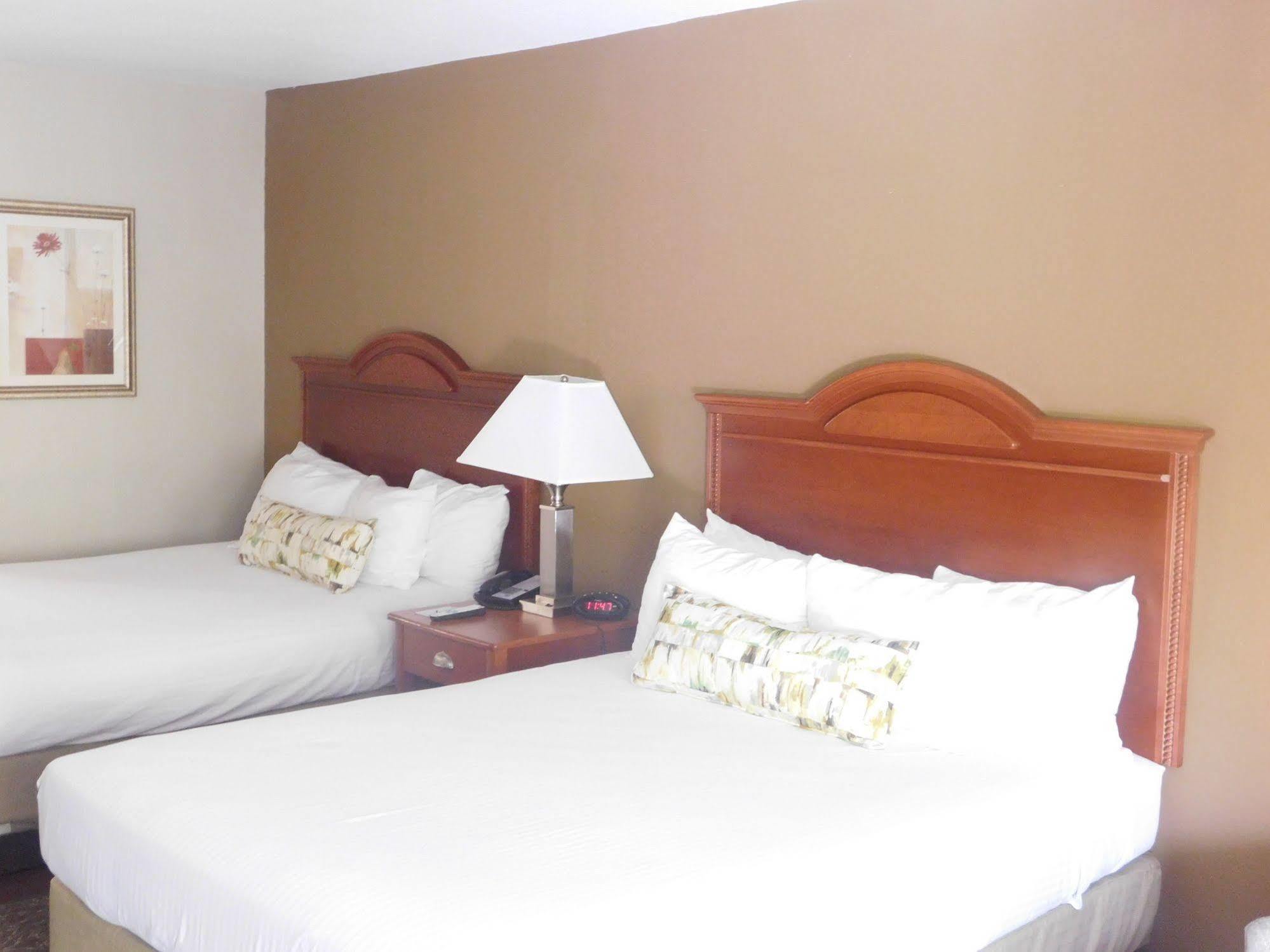 Best Western Shenandoah Inn Newnan Exterior photo