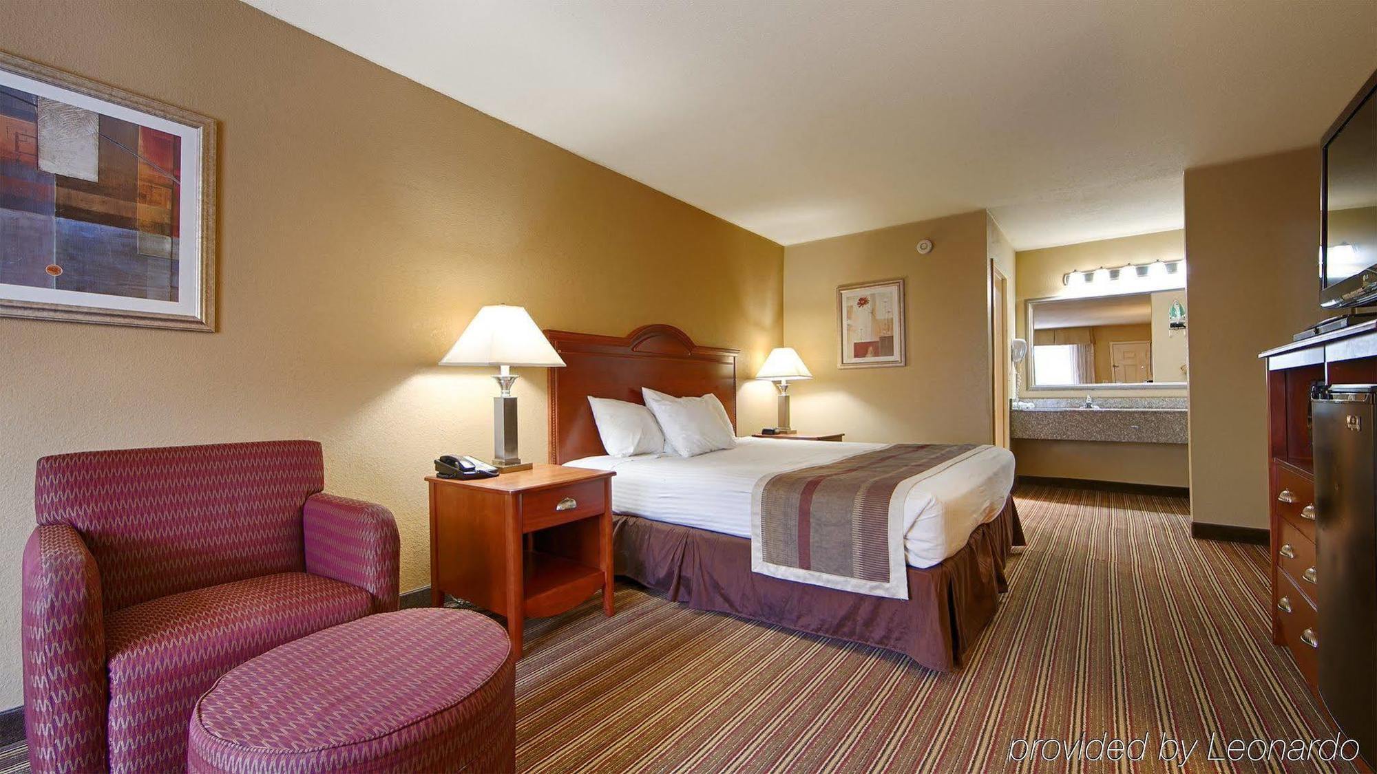 Best Western Shenandoah Inn Newnan Exterior photo